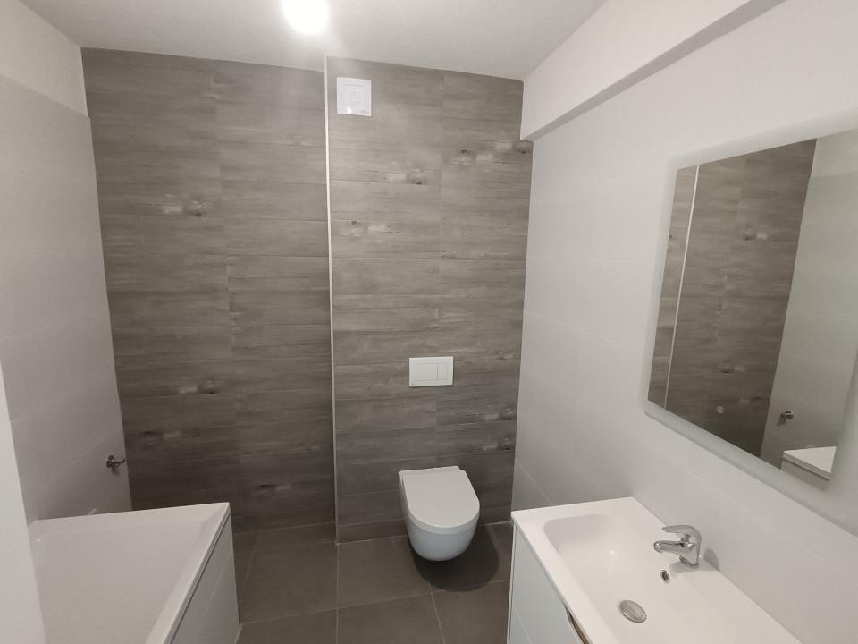 Apt cu 2 camere decomandat , Valea Lupului , intabulat, parcare si TVA inclus