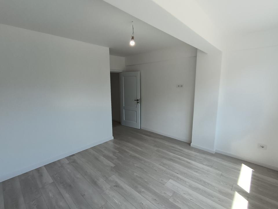 Apt cu 2 camere decomandat , Valea Lupului , intabulat, parcare si TVA inclus
