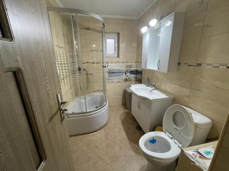 Apartament cu 2 camere decomandat, 55 mp, etaj 1 – zona Canta