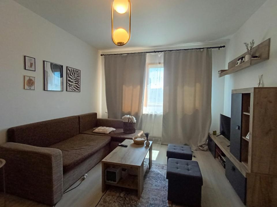 Apartament 2 camere,50 mp,aproape de Palas Mall ,bloc fara risc