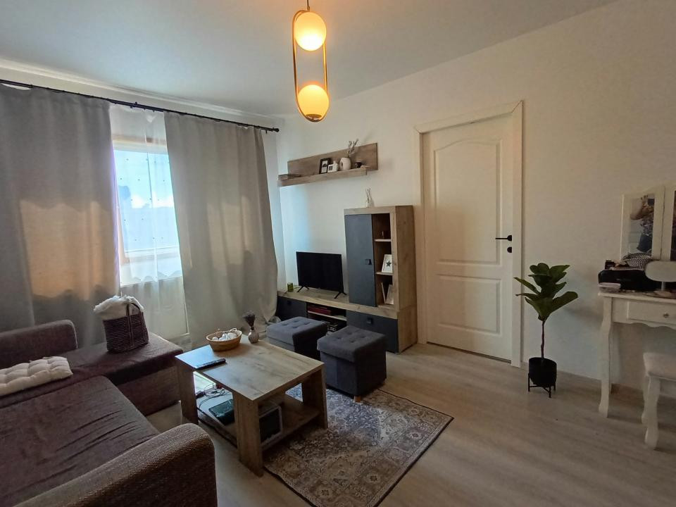 Apartament 2 camere,50 mp,aproape de Palas Mall ,bloc fara risc