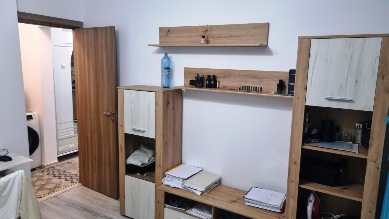 AP. 2 CAMERE,DECOMANDAT, MOBILAT, UTILAT, RENOVAT, FARA RISC, NICOLINA-CLOPOTARI