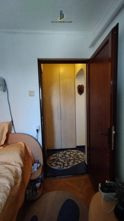 APARTAMENT 2 CAMERE, MOBILAT, PODU ROS, FARA RISC