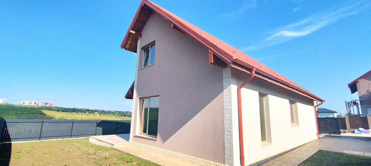 Casa pe parter, FINALIZATA, incalzire in pardoseala, Rediu, 400 mp teren