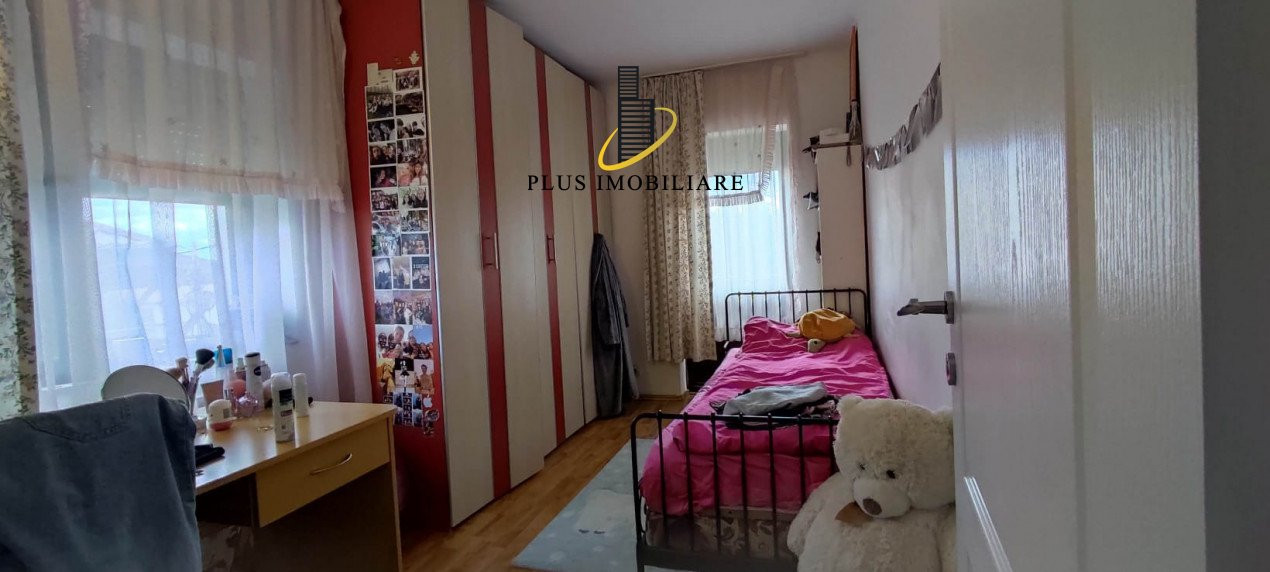 Vila Popas Pacurari, 4 camere, 3 bai, beci