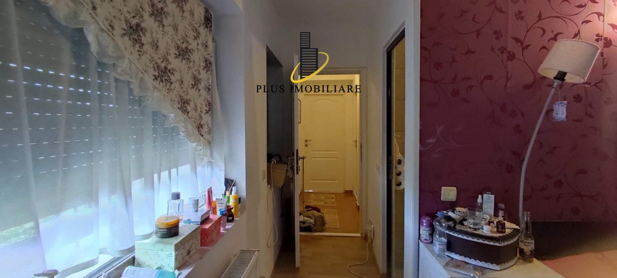 Vila Popas Pacurari, 4 camere, 3 bai, beci