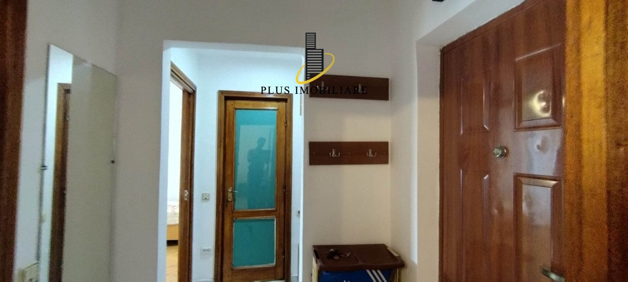 APARTAMENT 2 CAMERE, DECOMANDAT, BULEVARDUL INDEPENDENTEI, LANGA UMF, NEGOCIABIL