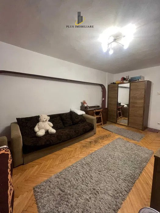 Apartament 2 camere decomandat Pacurari- Kaufland 1990