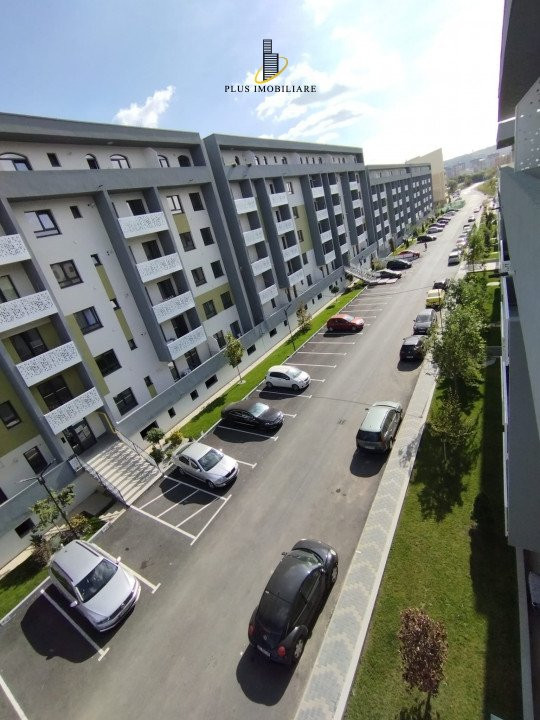 Apartament 3 camere decomandat cu 2 bai bloc nou Kaufland-Pacurari