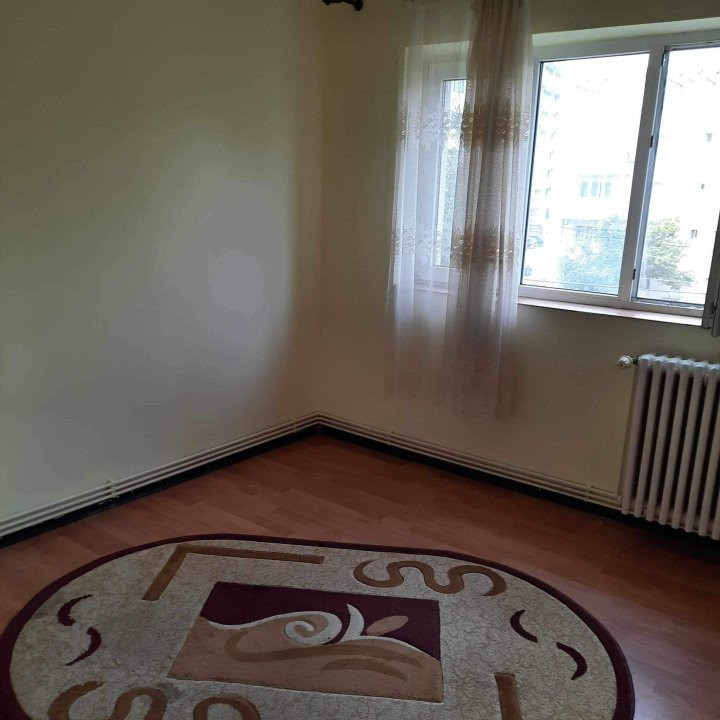 Apartament 2 camere decomandat Gara etaj 2 