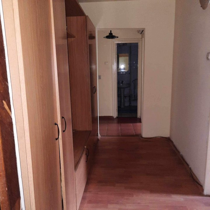 Apartament 2 camere decomandat Gara etaj 2 