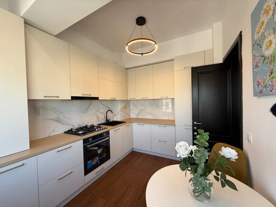 APARTAMENT 1 CAMERA, DECOMANDAT, MOBILAT SI UTILAT, RENOVAT, LUX, PACURARI 