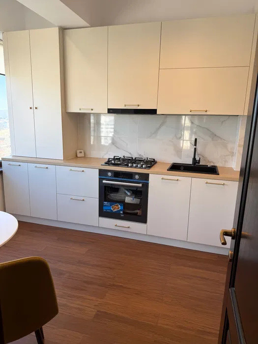 APARTAMENT 1 CAMERA, DECOMANDAT, MOBILAT SI UTILAT, RENOVAT, LUX, PACURARI 