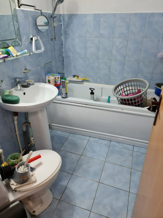 APARTAMENT 2 CAMERE, DECOMANDAT, MOBILAT SI UTILAT, TUDOR 