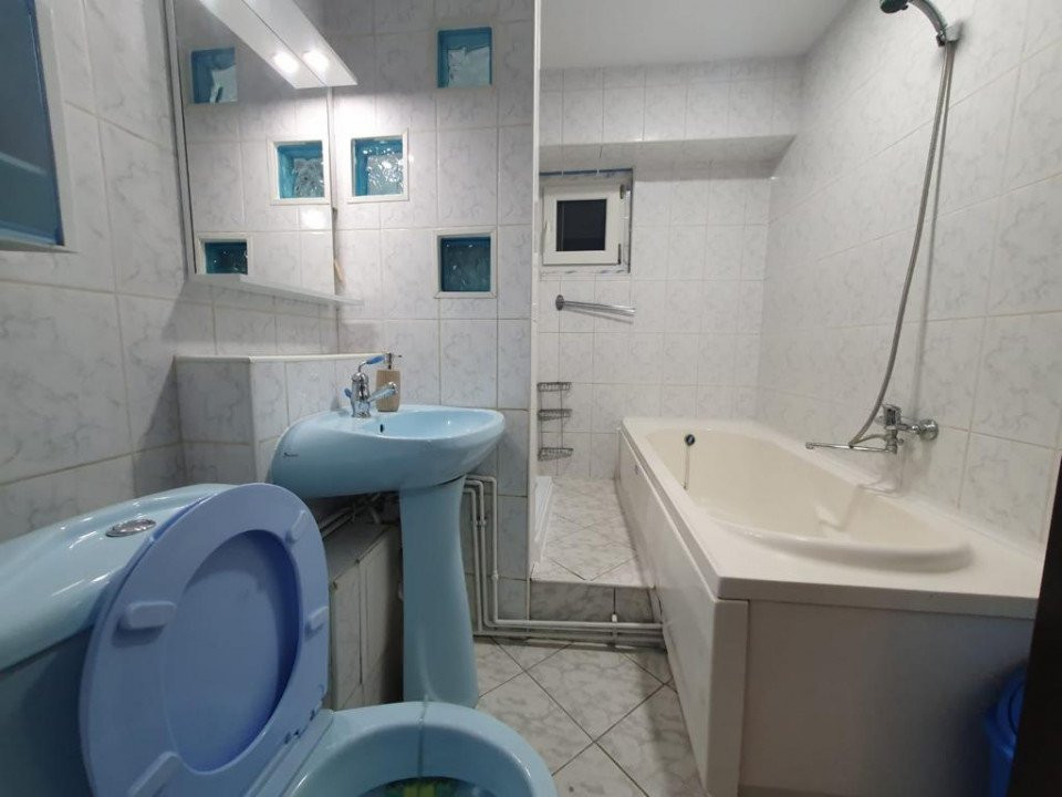 Apartament 3 camere 2 bai spatios Gara - Billa - Arcu