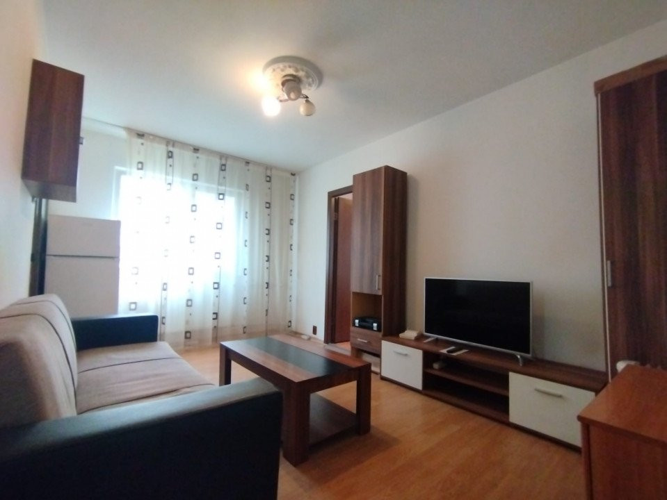 Apartament 2 camere etaj 1 fara risc seismic Podul Ros-Splai Bahlui