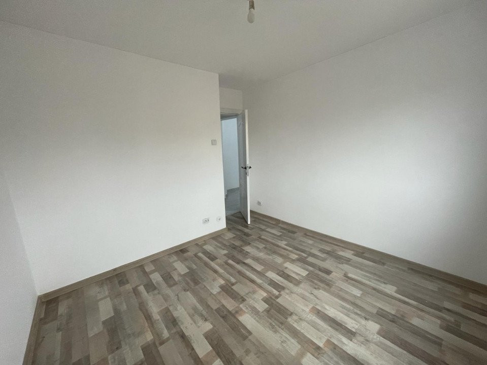 APARTAMENT 2 CAMERE, DECOMANDAT, ETAJ 3, CANTA, MOARA DE FOC, RENOVAT