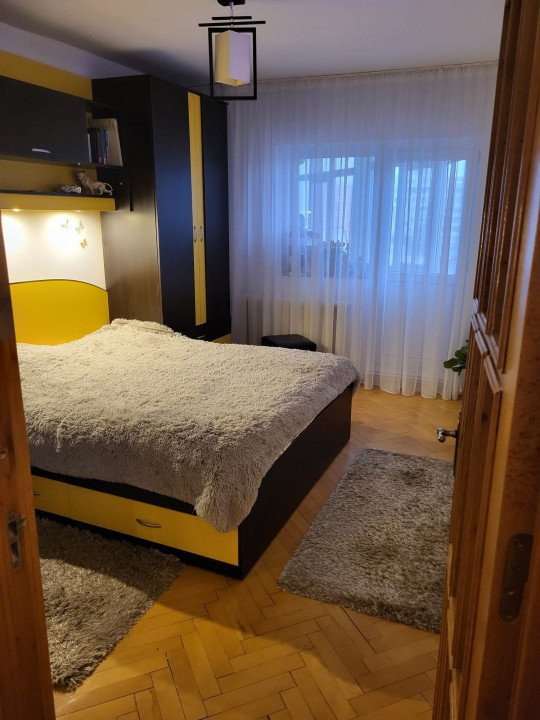 Apartament 3 camere decomandat Arcu Carrefour