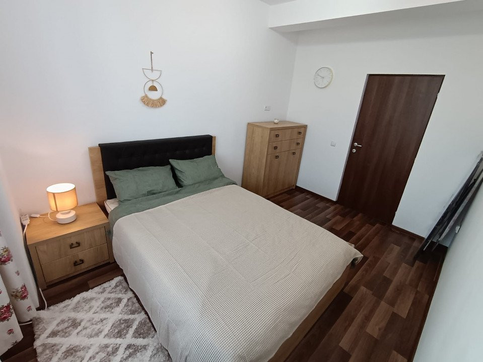 APARTAMENT 2 CAMERE, DECOMANDAT, ETAJ 2, BLOC NOU, MOBILAT SI UTILAT, PARCARE