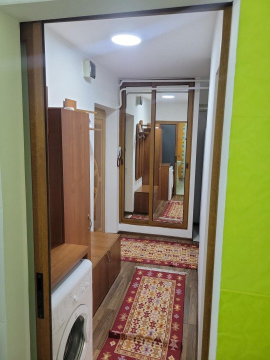 APARTAMENT 1 CAMERA, DECOMANDAT, PACURARI, ETAJ 1
