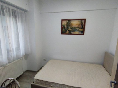 Apartament 3 camere bloc nou etaj 2/8 Dr MAx Pacurari