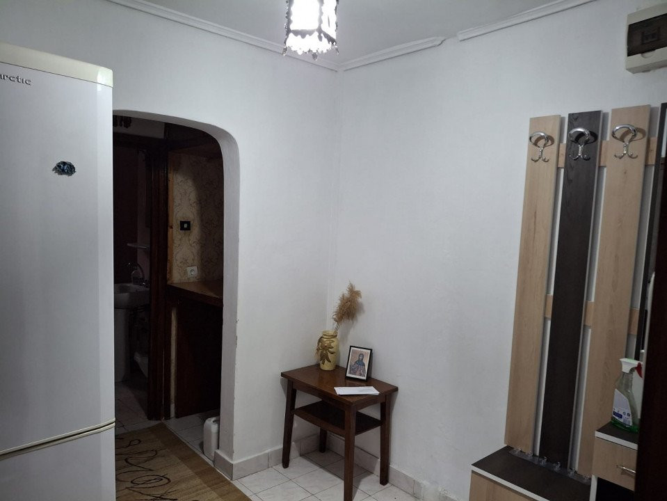 Apartament 2 camere decomandat et 2/4 Canta-Profi