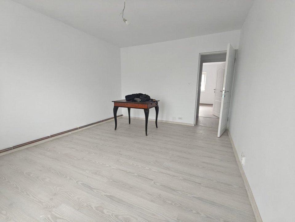 Apartament 2 camere decomandat RENOVAT complet dressing 2 boxe Gara - BRD