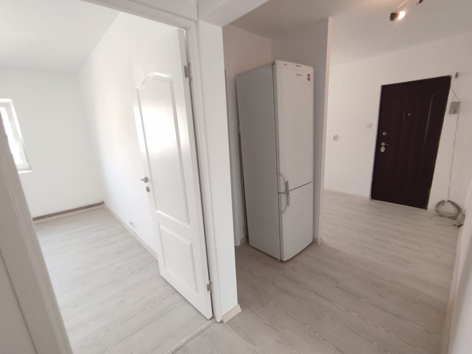 Apartament 2 camere decomandat RENOVAT complet dressing 2 boxe Gara - BRD