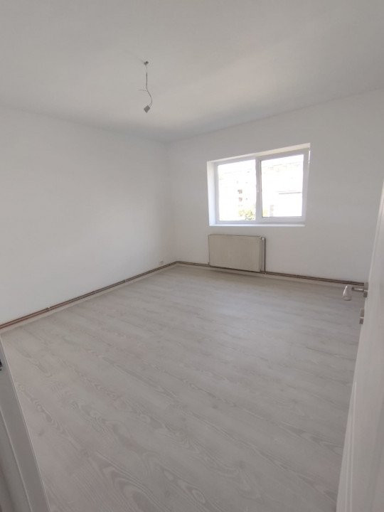 Apartament 2 camere decomandat RENOVAT complet dressing 2 boxe Gara - BRD