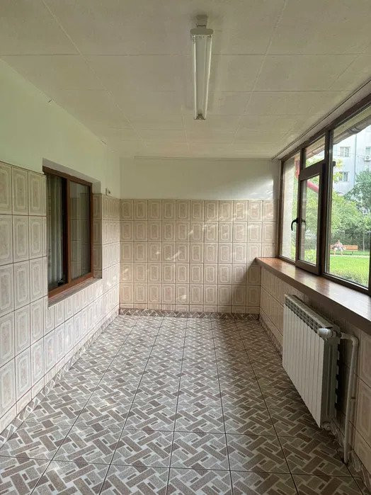 APARTAMENT 2 CAMERE DECOMANDAT ALEXANDRU CEL BUN 44MP MOBILAT SI UTILAT