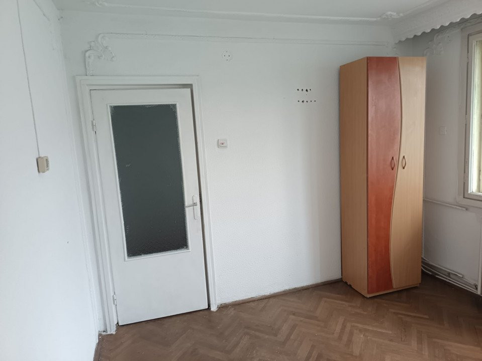 APARTAMENT 2 CAMERE, PODU ROS, ETAJ 3/4