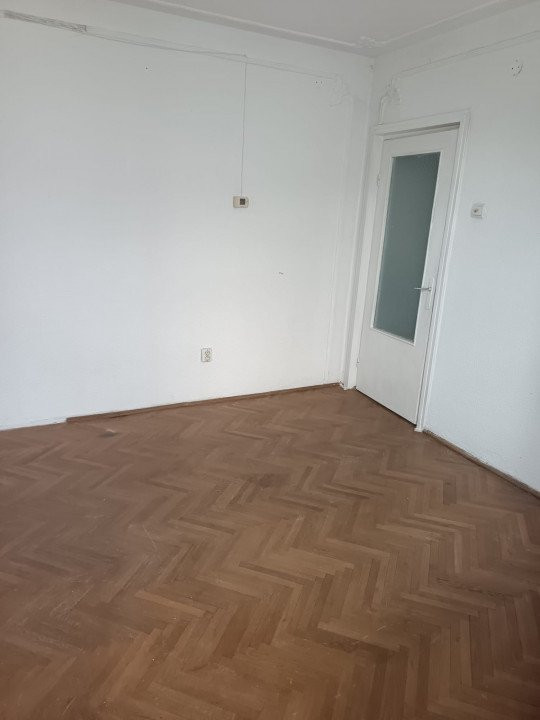 APARTAMENT 2 CAMERE, PODU ROS, ETAJ 3/4