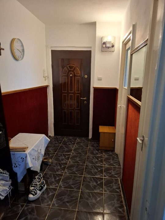 APARTAMENT 3 CAMERE, SEMIDECOMANDAT, TATARASI