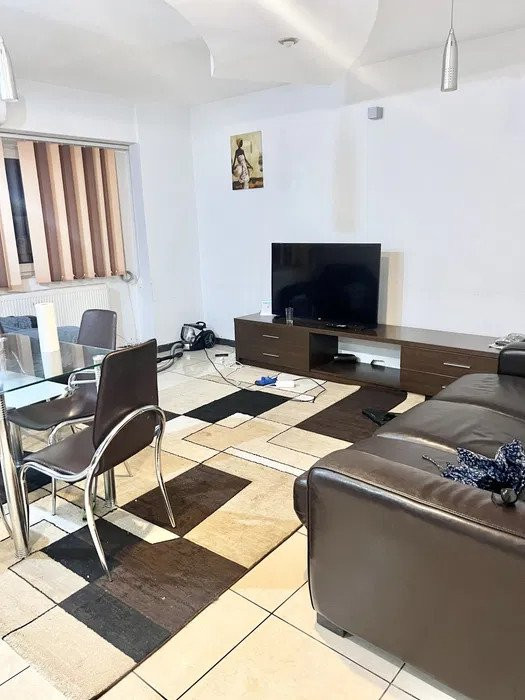 Apartament 3 camere 2 bai decomandat Gara- Arcu