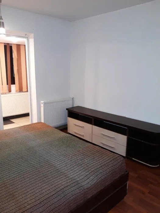 Apartament 3 camere 2 bai decomandat Gara- Arcu