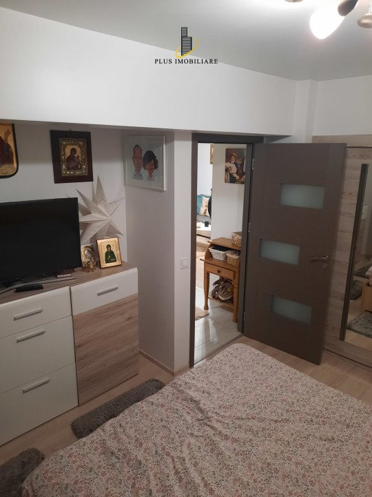 Apartament 3 camere decomandat boxa si loc de parcare Pacurari-Alpha Bank