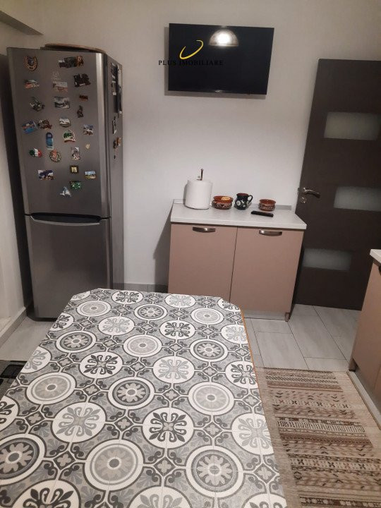 Apartament 3 camere decomandat boxa si loc de parcare Pacurari-Alpha Bank